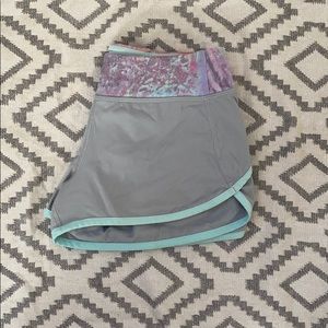 gray and teal Ivivva shorts